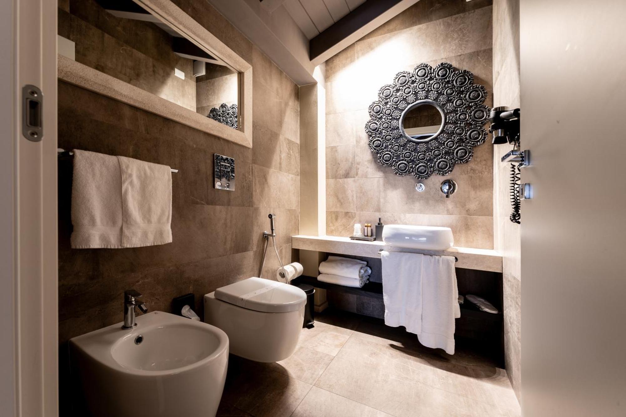 Neko Boutique Hotel Кальяри Экстерьер фото