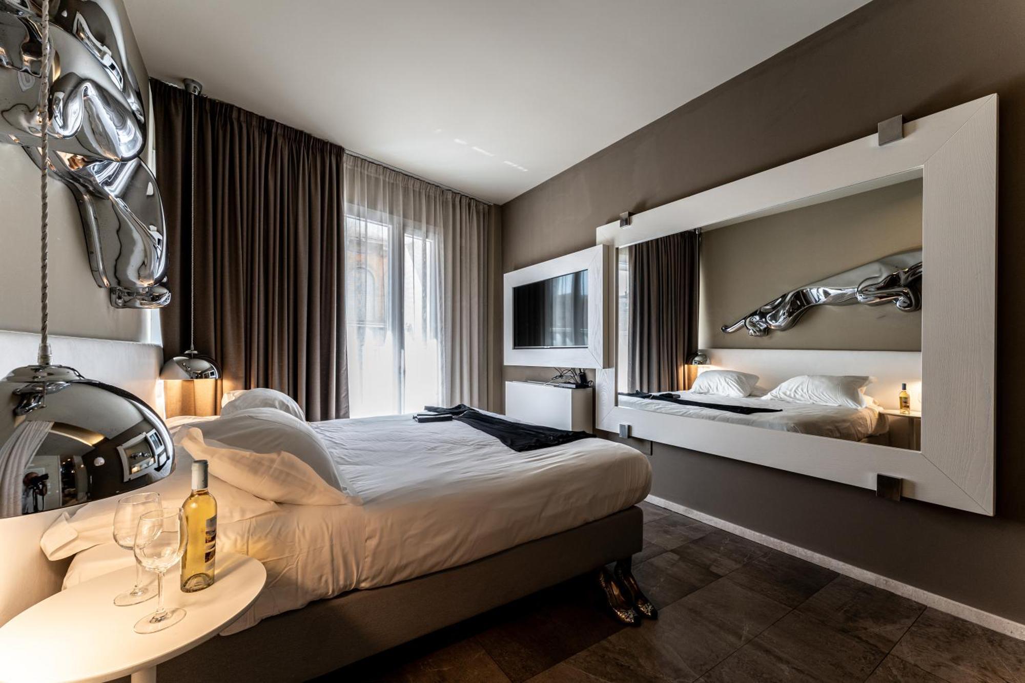 Neko Boutique Hotel Кальяри Экстерьер фото