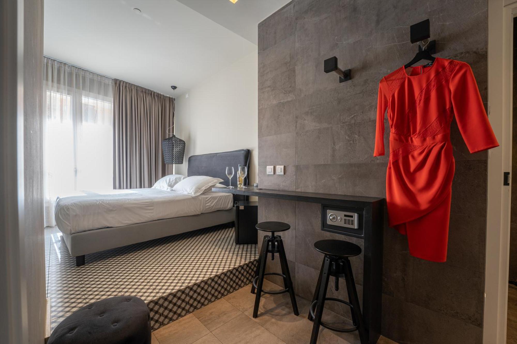 Neko Boutique Hotel Кальяри Экстерьер фото